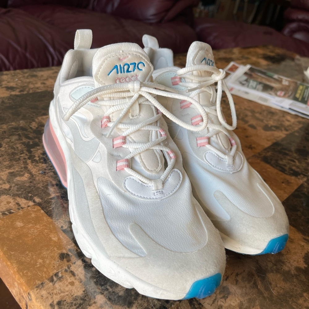 White Nike 270 Reacts! Size 8.5